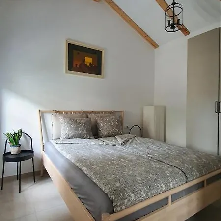 Ariela Apartment