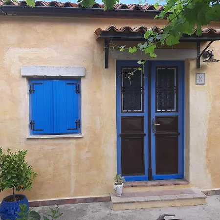 Ariela * Izola